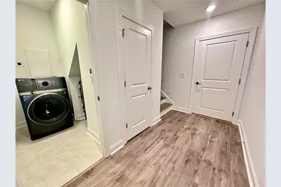530 Alice Way Boulevard #D7, Cumming, GA 30040 - Photo 3