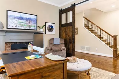 2058 Evergreen Lane NW, Atlanta, GA 30318 - Photo 5