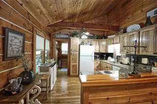 210 Shade Tree Ln, Mineral Bluff, GA 30559 - Photo 25