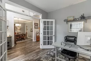 933 Cruce Lake Dr, Hoschton, GA 30548 - Photo 5