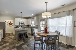 933 Cruce Lake Dr, Hoschton, GA 30548 - Photo 17