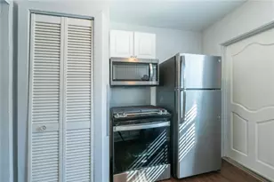 560 Winton Terrace NE, Atlanta, GA 30308 - Photo 9