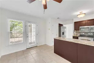 8910 Club River Dr, Roswell, GA 30076 - Photo 15