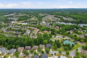 7422 Brookstone Cir, Flowery Branch, GA 30542 - Photo 45