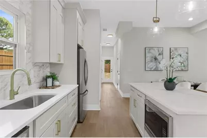 2627 Ben Hill Avenue, Atlanta, GA 30344 - Photo 11