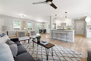 4304 Lindsey Way NE, Roswell, GA 30075 - Photo 7