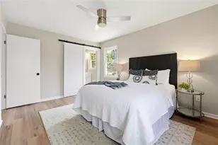 4304 Lindsey Way NE, Roswell, GA 30075 - Photo 15