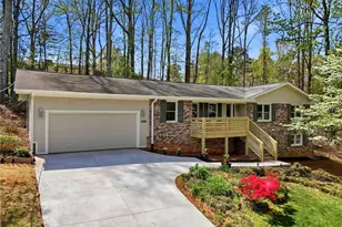 4304 Lindsey Way NE, Roswell, GA 30075 - Photo 1