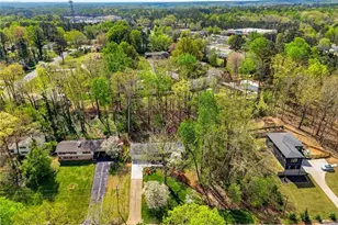 4304 Lindsey Way NE, Roswell, GA 30075 - Photo 27