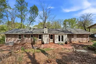 4304 Lindsey Way NE, Roswell, GA 30075 - Photo 25