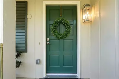 4304 Lindsey Way NE, Roswell, GA 30075 - Photo 3