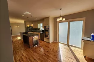 885 Melody Ln, Roswell, GA 30075 - Photo 17