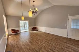 885 Melody Ln, Roswell, GA 30075 - Photo 23