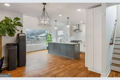 1545 Foote Street, Atlanta, GA 30307 - Photo 9