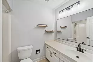 3294 Clairmont N NE, Brookhaven, GA 30329 - Photo 45