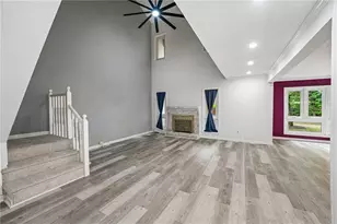 3294 Clairmont N NE, Brookhaven, GA 30329 - Photo 15