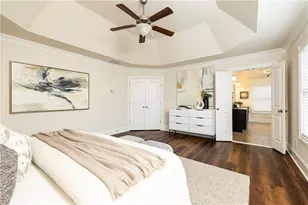 7595 Stoneridge Dr, Atlanta, GA 30328 - Photo 25