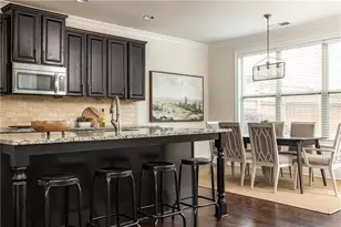 7595 Stoneridge Dr, Atlanta, GA 30328 - Photo 17
