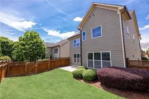 7595 Stoneridge Dr, Atlanta, GA 30328 - Photo 33
