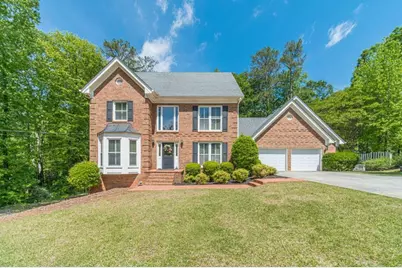 816 McDaniel Street, Monroe, GA 30655 - Photo 1