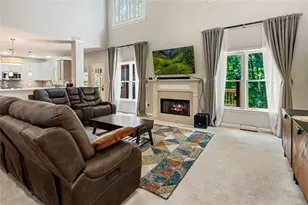 780 River Cliff Ct, Suwanee, GA 30024 - Photo 7