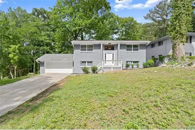 495 Larchmont Circle NW, Atlanta, GA 30318 - Photo 1