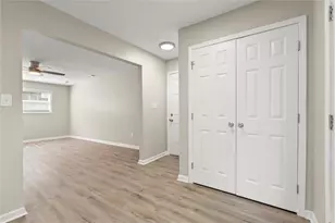 495 Larchmont Cir NW, Atlanta, GA 30318 - Photo 31