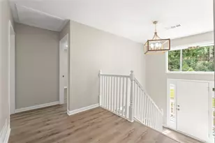 495 Larchmont Cir NW, Atlanta, GA 30318 - Photo 7