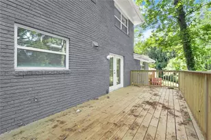495 Larchmont Cir NW, Atlanta, GA 30318 - Photo 41