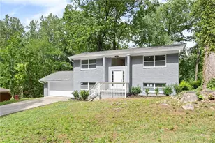 495 Larchmont Cir NW, Atlanta, GA 30318 - Photo 3