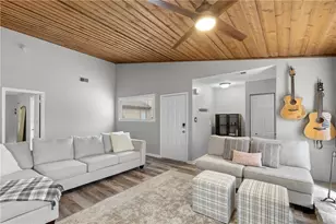 810 Bonnie Glen Dr SE, Marietta, GA 30067 - Photo 3