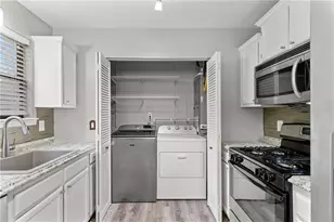 810 Bonnie Glen Dr SE, Marietta, GA 30067 - Photo 7