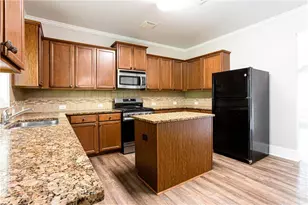 1699 Balmoral Dr SW, Conyers, GA 30094 - Photo 13