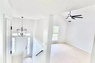79 Kingsbrook Cir, Newnan, GA 30265 - Photo 13