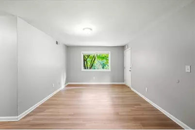 1627 Line Circle, Decatur, GA 30032 - Photo 5