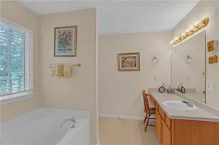 237 Clearwater Dr, Monroe, GA 30655 - Photo 9