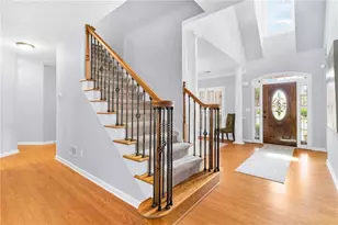 1298 Parkview Ln NW, Kennesaw, GA 30152 - Photo 9