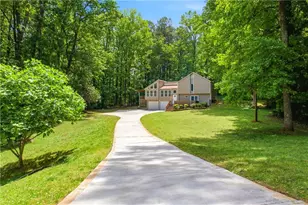 2383 Black Oak Dr, Marietta, GA 30066 - Photo 3