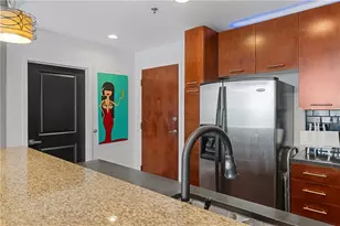 3324 Peachtree Rd NE, Atlanta, GA 30326 - Photo 9