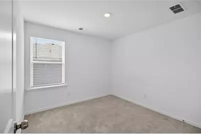 8308 Hunters Grove Road, Union City, GA 30291 - Photo 17