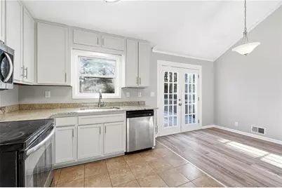 241 Summer Pond Trail, Lawrenceville, GA 30046 - Photo 23