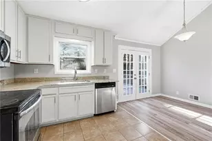 241 Summer Pond Trail, Lawrenceville, GA 30046 - Photo 23