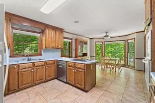 2407 Woodbridge Dr, Marietta, GA 30066 - Photo 15