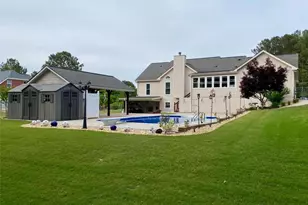 2822 Green Rd, Loganville, GA 30052 - Photo 11