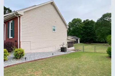 2822 Green Road, Loganville, GA 30052 - Photo 5