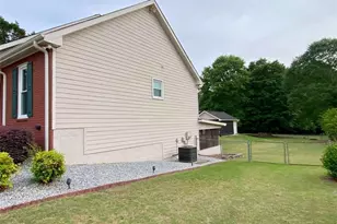 2822 Green Rd, Loganville, GA 30052 - Photo 5