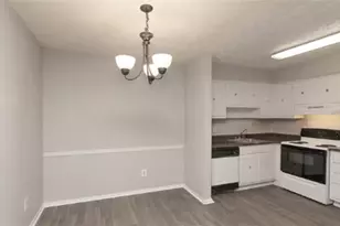 4375 Cascade Rd, Atlanta, GA 30331 - Photo 5