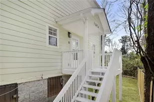 1396 Kennesaw Dr NW, Atlanta, GA 30318 - Photo 25