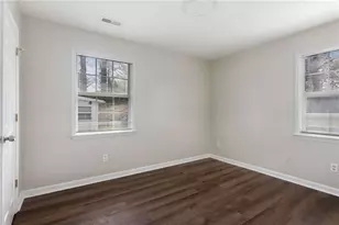1396 Kennesaw Dr NW, Atlanta, GA 30318 - Photo 17