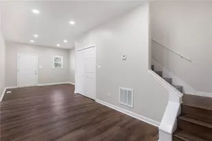 1396 Kennesaw Dr NW, Atlanta, GA 30318 - Photo 7